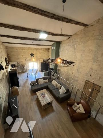 Locaux commerciaux avec appartement - UZES