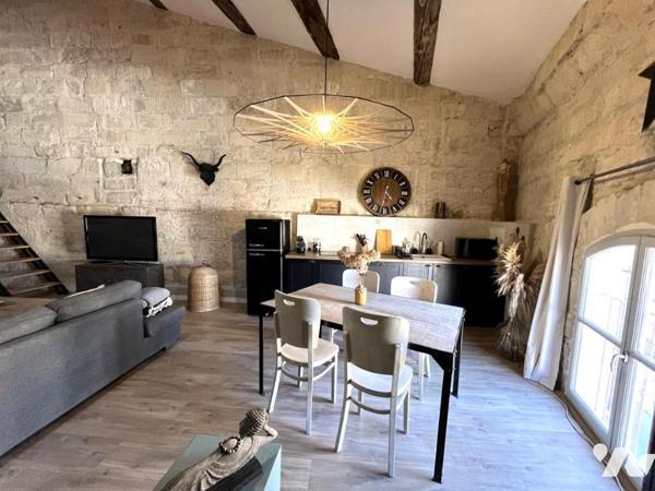 Locaux commerciaux avec appartement - UZES