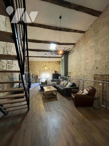 Locaux commerciaux avec appartement - UZES