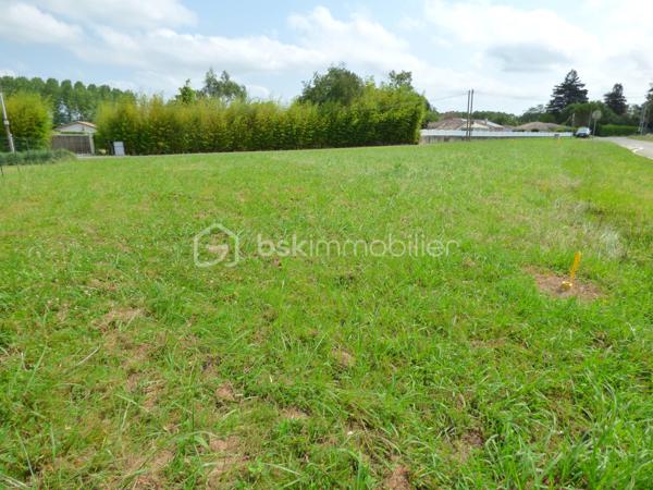 Terrain de 840 m²