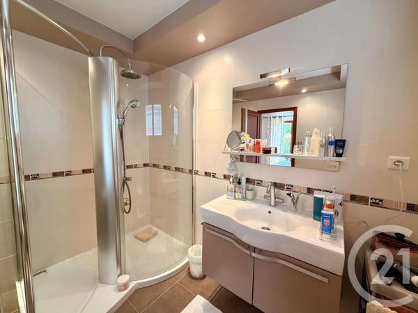 Maison à vendre  9 pièces - 170 m 2   MARSILLARGUES  - 34