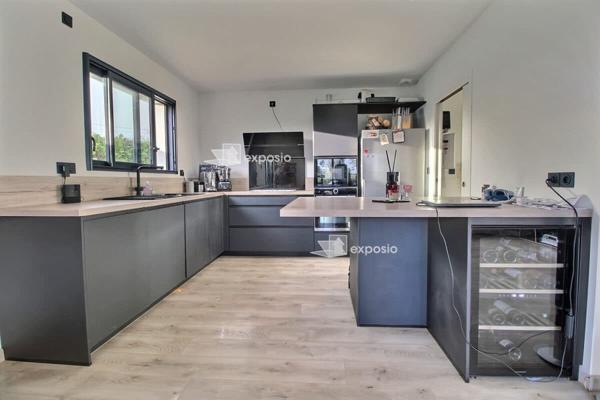 À vendre ! Maison contemporaine de plain-pied (2021/2022)