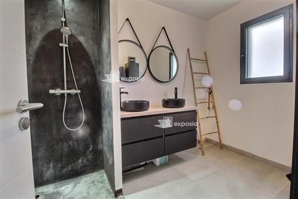 À vendre ! Maison contemporaine de plain-pied (2021/2022)