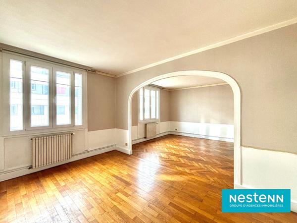 T4, LUMINEUX , TRAVERSANT , CAVE , LYON