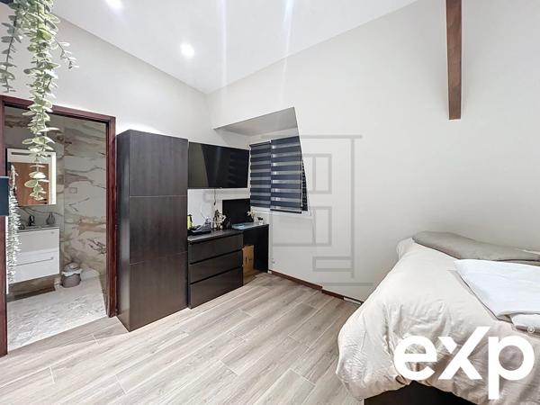 Deux maisons sur 1 hectare  Calme absolu, sans aucun vis-à-vis