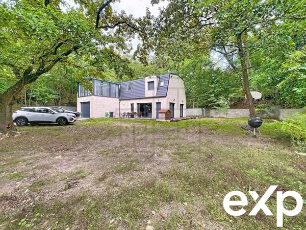 Deux maisons sur 1 hectare  Calme absolu, sans aucun vis-à-vis