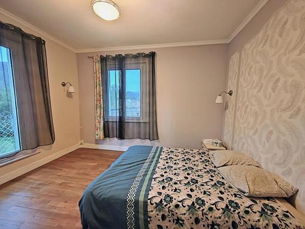 Maison 7 pièces 186m²