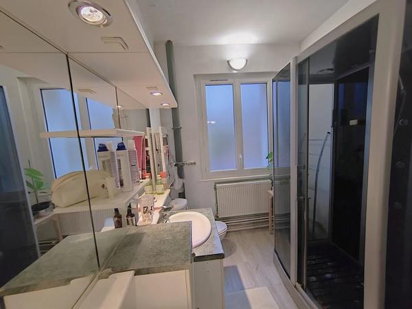 Maison 7 pièces 186m²