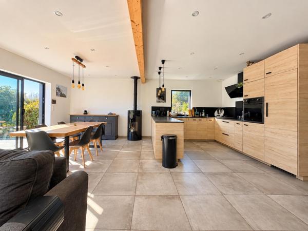 Maison à LE PALAIS, 56360 - 5 pièces 116m²