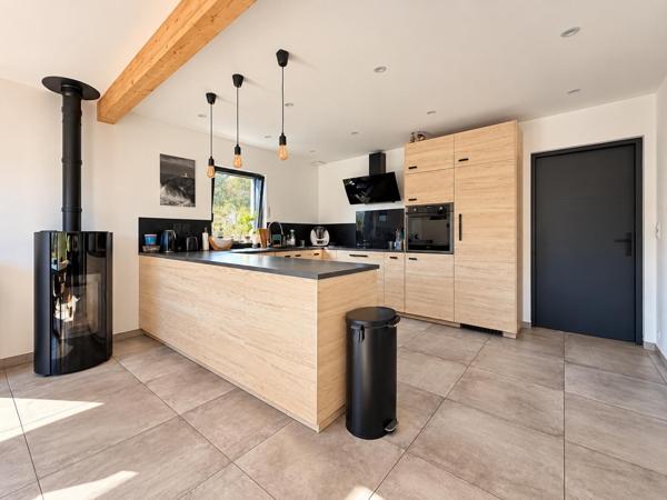 Maison à LE PALAIS, 56360 - 5 pièces 116m²