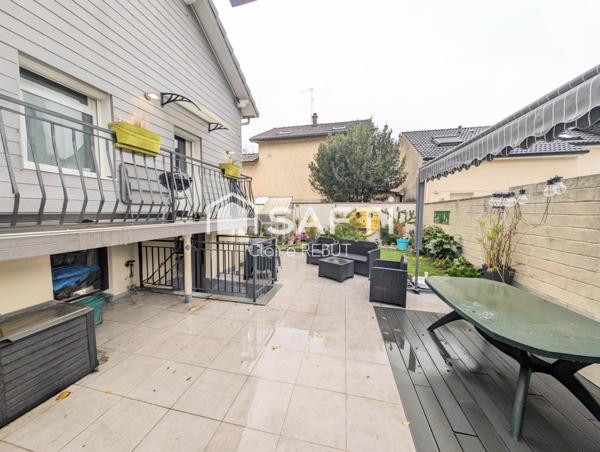 Livry-Gargan Maison 4 chambres Garage