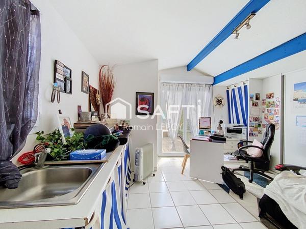 Maison familiale rénovée avec piscine et dépendance à Carbon-Blanc