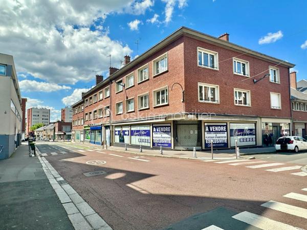 Local commercial de 250 m²