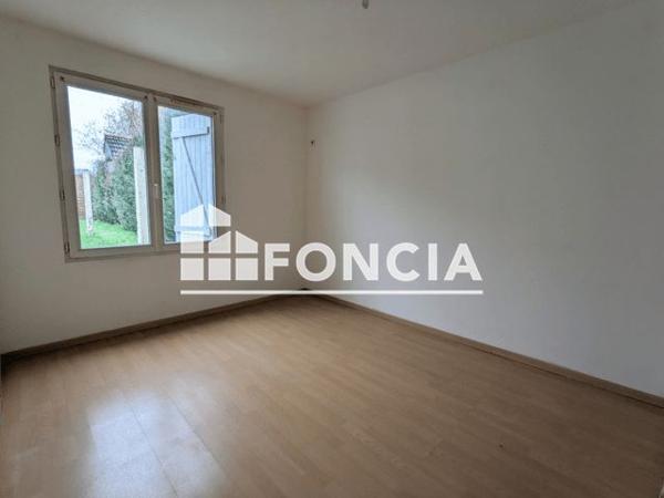 Location Maison 5 pièces 135 m² - 4 rue de la Gare Beille 72160