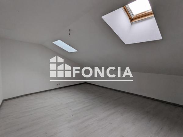 Location Maison 5 pièces 135 m² - 4 rue de la Gare Beille 72160