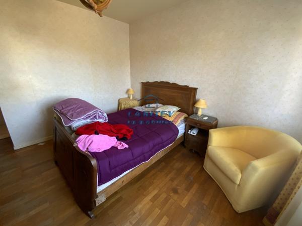 Appartement 4 chambres avec terrain constructible de 676 m² – MAGNY VERNOIS