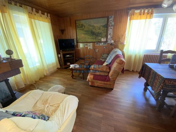 Appartement 4 chambres avec terrain constructible de 676 m² – MAGNY VERNOIS