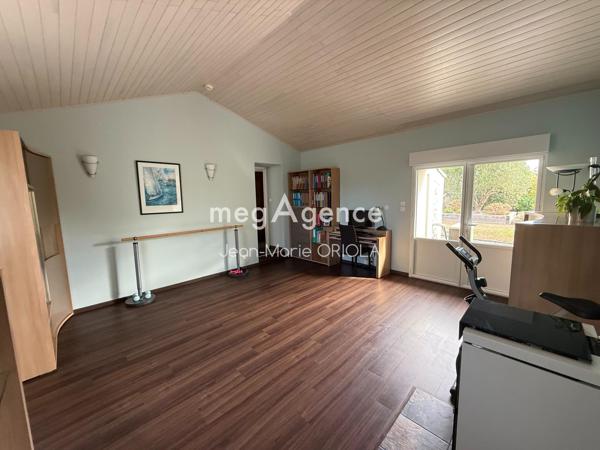 Maison à LES SABLES-D'OLONNE, 85340 - 7 pièces 229m²
