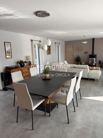 Maison à LES SABLES-D'OLONNE, 85340 - 7 pièces 229m²