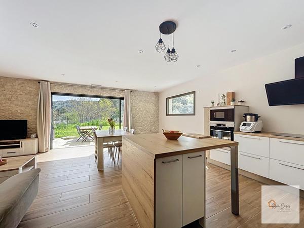 VILLA DE TYPE T4 DE 101M² SUR TERRAIN DE 748M²