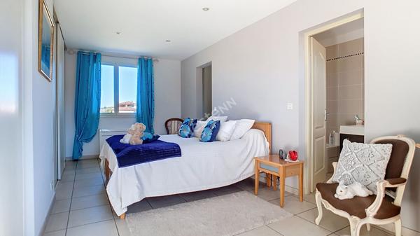 Belle Maison de 96 m2 parfaitement entretenue à Chäteauneuf-Les-Martigues