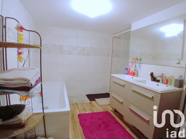 Maison à vendre 8 pièces 212 m² Longuenée-en-Anjou