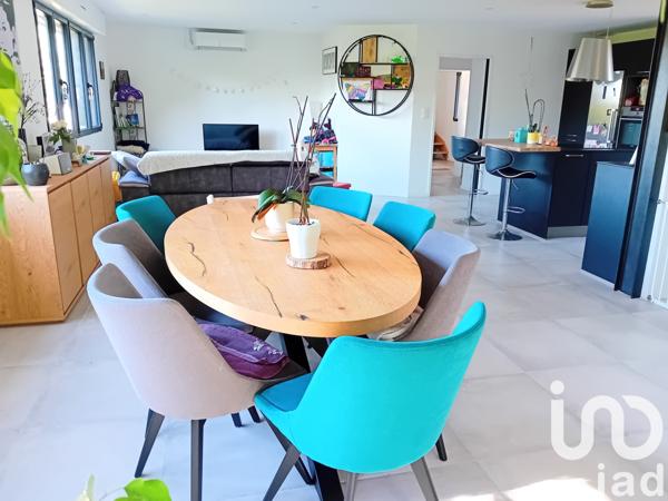 Maison à vendre 8 pièces 212 m² Longuenée-en-Anjou