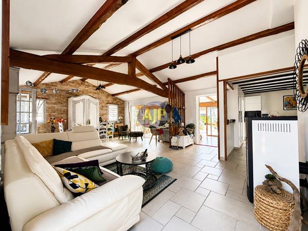 Maison à vendre Saint Jean De Monts - 4 pièces, 131m² avec 3 chambre(s) à 337 600€ - AJP Immobilier Saint-Jean-de-Monts
