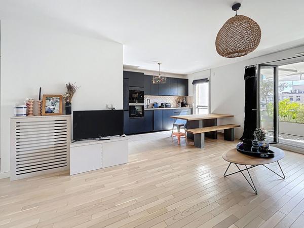 Appartement Suresnes 4 pièce(s) 84 m2