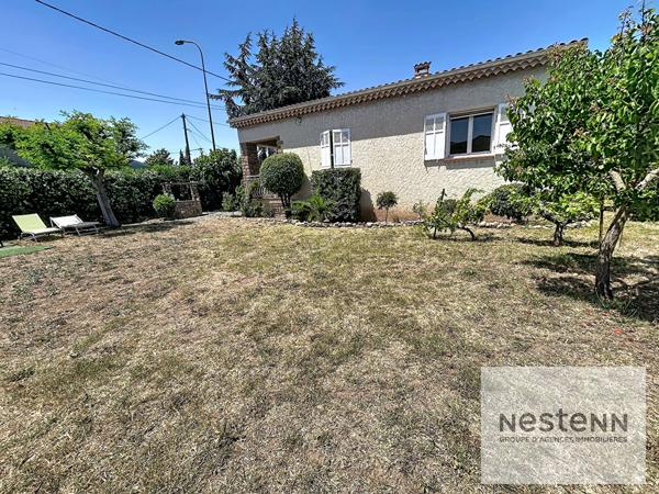 Maison 3 pièces à vendre à Fréjus - Secteur La Madeleine - garage -