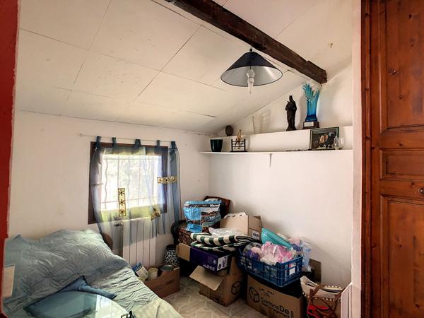 A vendre une villa 5 pièce(s) de 94 m2 sur une parcelle de 1064 m2 secteur La Croix Rouge 13013 MARSEILLE