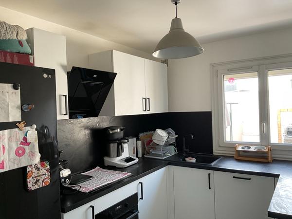 Maison Le Blanc Mesnil 3 pièce(s)