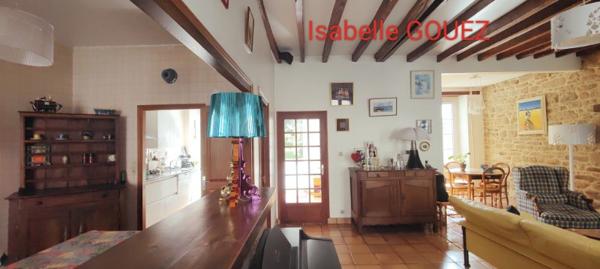 MAISON EN PIERRE DE 200 M2 8 CHAMBRES GRAND JARDIN