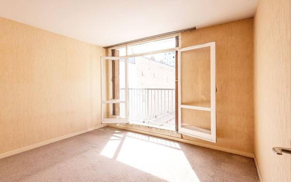 Appartement à vendre    5 pièces • 127,50 m2 Paris 13
