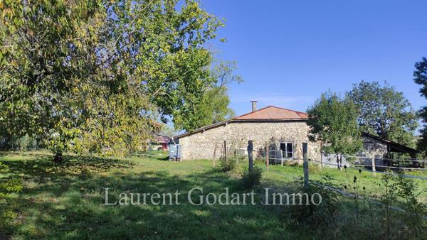 Maison de 230m² avec dépendance sur 5000m²