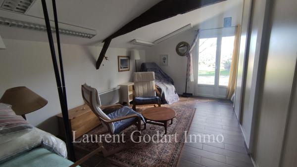 Maison de 230m² avec dépendance sur 5000m²