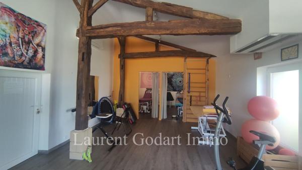 Maison de 230m² avec dépendance sur 5000m²