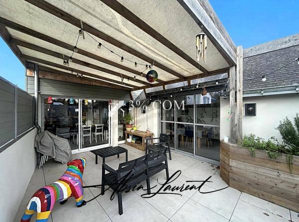 Maison 6 pièce(s) 3 chambre(s) 103 m²