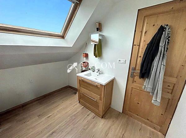 Maison 6 pièce(s) 3 chambre(s) 103 m²