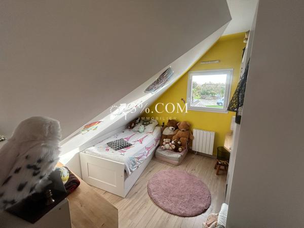 Maison 6 pièce(s) 3 chambre(s) 103 m²