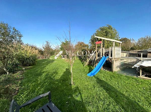 Maison 6 pièce(s) 3 chambre(s) 103 m²