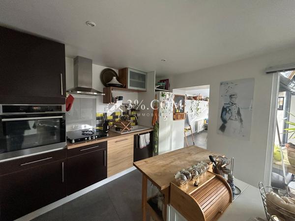 Maison 6 pièce(s) 3 chambre(s) 103 m²