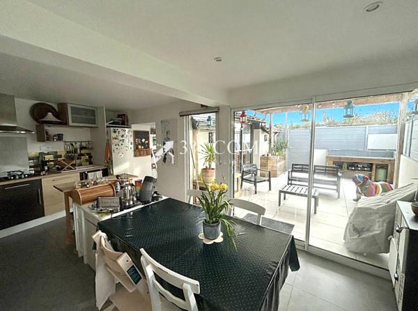 Maison 6 pièce(s) 3 chambre(s) 103 m²