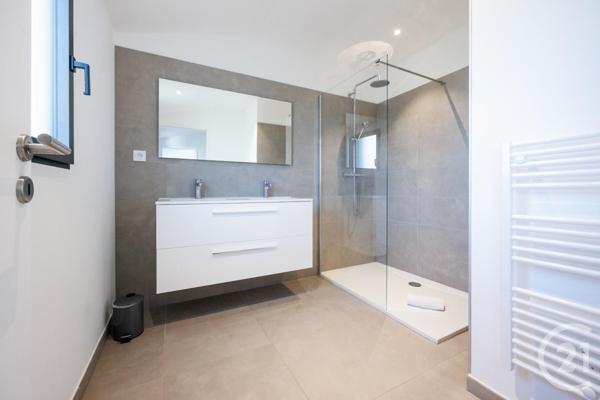 Maison à vendre  5 pièces - 139,80 m2 LECCI - 201