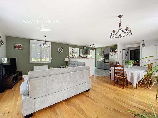 Calme, vue dégagée, boisé, parfum d'antan.