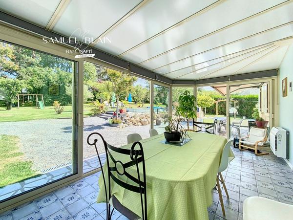 Calme, vue dégagée, boisé, parfum d'antan.