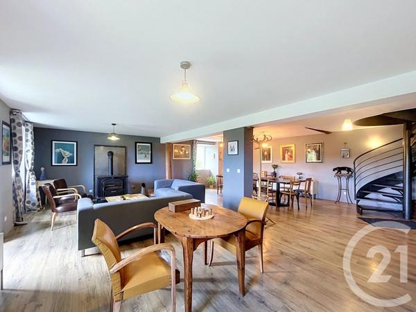 Maison à vendre  8 pièces - 375 m 2   FAY SUR LIGNON  - 43