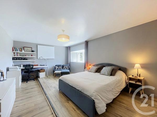 Maison à vendre  8 pièces - 375 m 2   FAY SUR LIGNON  - 43