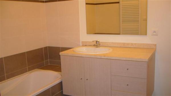 Appartement · Location Chassieu (69680) 3 pièces · 82m²