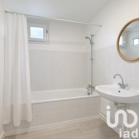 Appartement à vendre 4 pièces 97 m² Aubagne